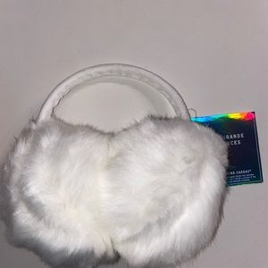Ariana Grande Cozy Earmuffs